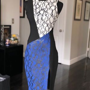 Elizabeth and James sz 2 dress with high slit